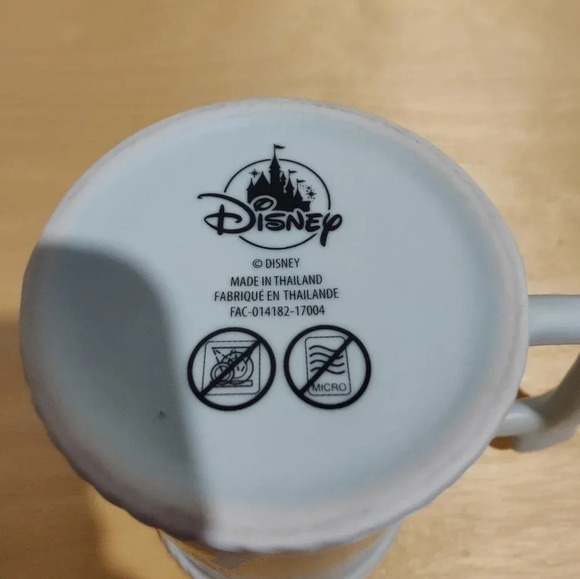 Disney Pirates Of The Caribbean 3D Mug Cup EXC - Picture 5 of 5